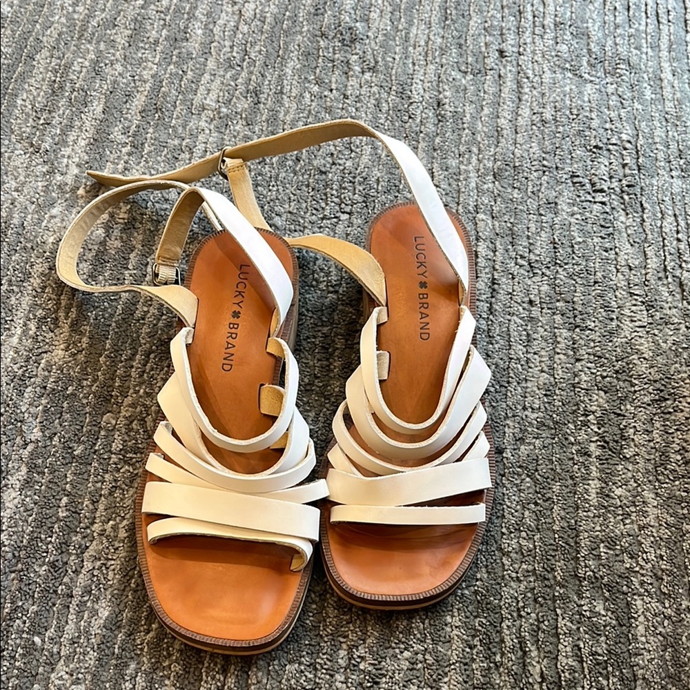 Lucky Brand White Tan Woven Strap Sandals